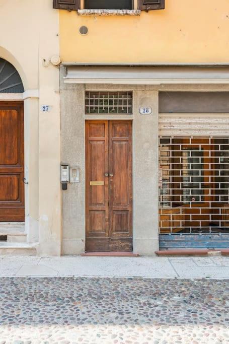 Apartment Under The Basilica Of Sant'Andrea Μάντοβα Εξωτερικό φωτογραφία